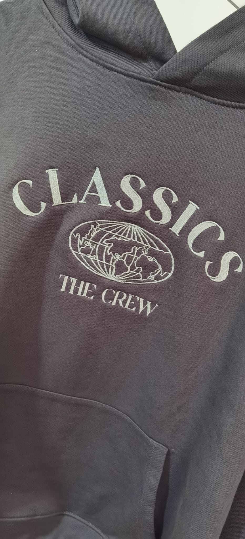 "THE CREW" PREMIUM HOODIE